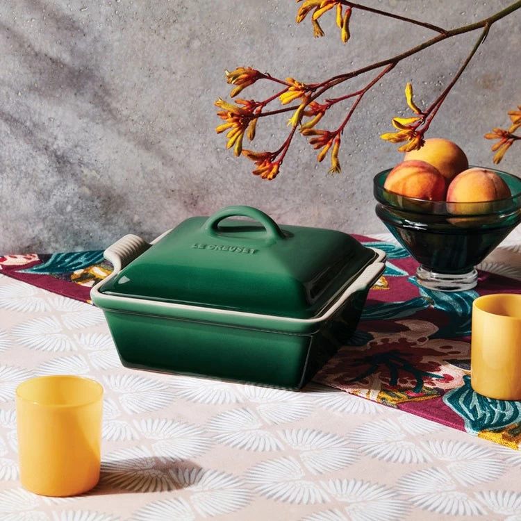 Le Creuset Heritage 2.5-Quart Stoneware Covered Square Casserole - Artichaut - Image 2