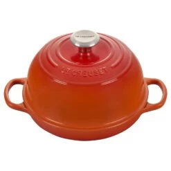 Le Creuset Signature 1.75-Quart Enameled Cast Iron Bread Oven - Flame