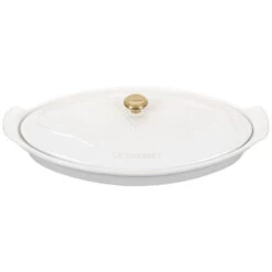 Le Creuset 1.7-Quart Fish Baker With Gold Knob - White