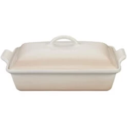 Le Creuset Heritage 4-Quart Stoneware Covered Rectangular Casserole - Meringue