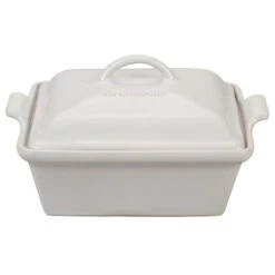 Le Creuset Heritage 2.5-Quart Stoneware Covered Square Casserole - White