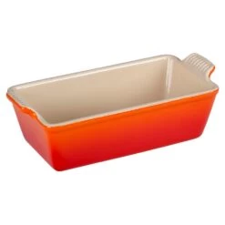 Le Creuset Heritage 1.5-Quart Stoneware Loaf Pan - Flame