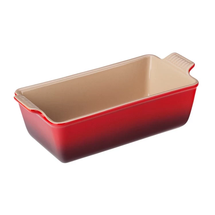 Le Creuset Heritage 1.5-Quart Stoneware Loaf Pan - Cerise
