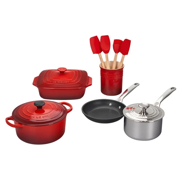 Le Creuset 2.75-Quart (9.5") Stoneware Covered Square Casserole - Cerise - Image 3