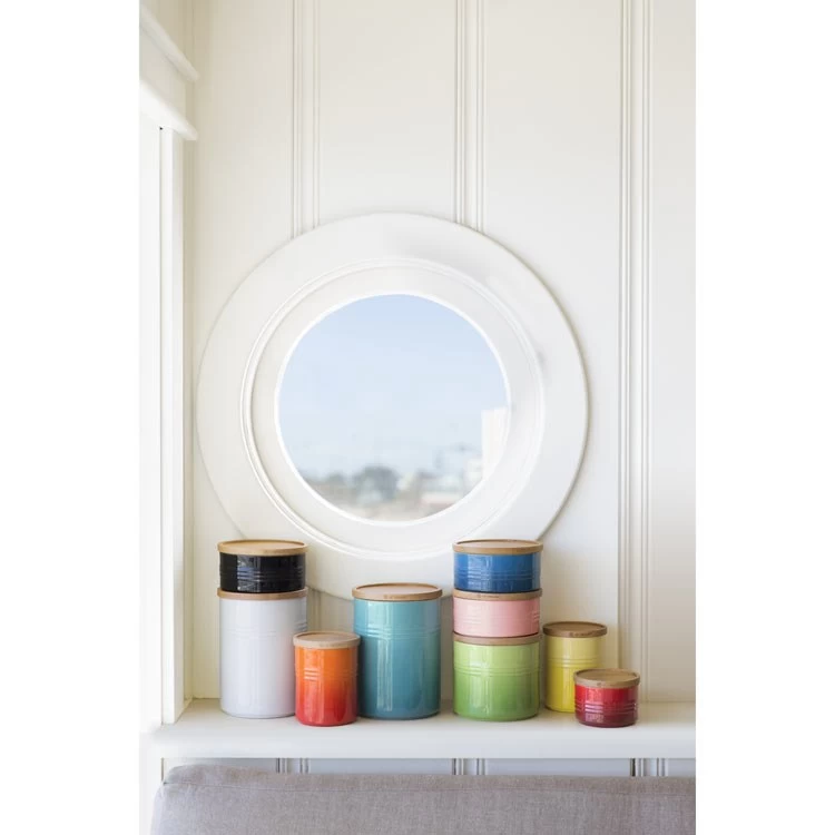 Le Creuset 2.5-Quart Stoneware Canister With Wood Lid - White - Image 2