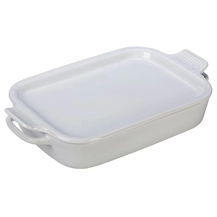 Le Creuset 2.75-Quart Stoneware Rectangular Dish With Platter Lid - White