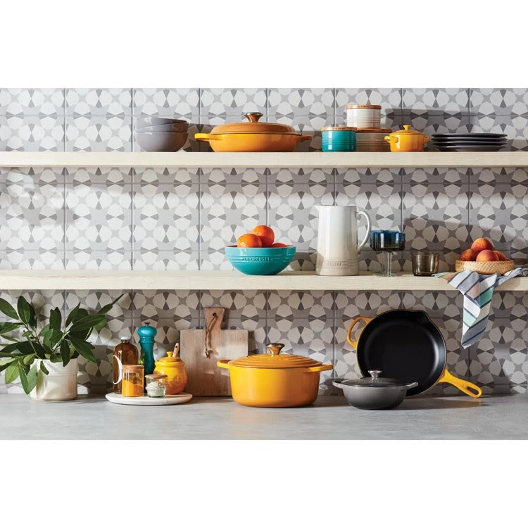 Le Creuset 3.1-Quart Stoneware Large Multi Bowl - Caribbean - Image 2