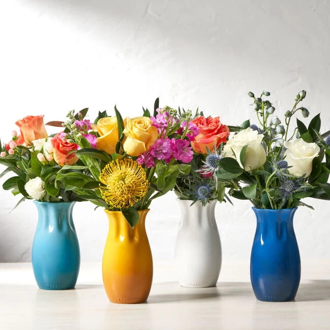 Le Creuset Flower Petal Vase - Image 9