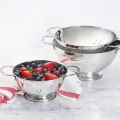 Le Creuset Stainless Steel 3-Piece Colander Set