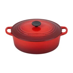 Le Creuset Traditional Oval Dutch Oven