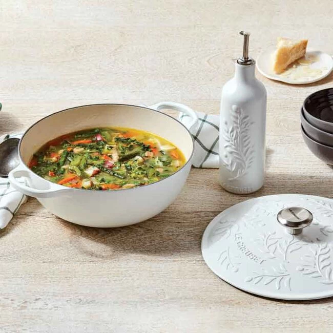 Le Creuset Olive Branch Collection Signature Chef's Oven - Image 4