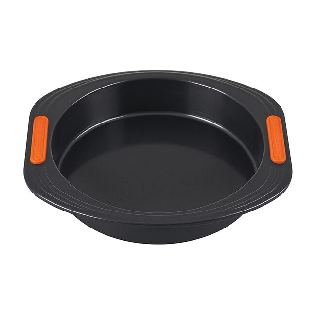 Le Creuset Round Cake Pan