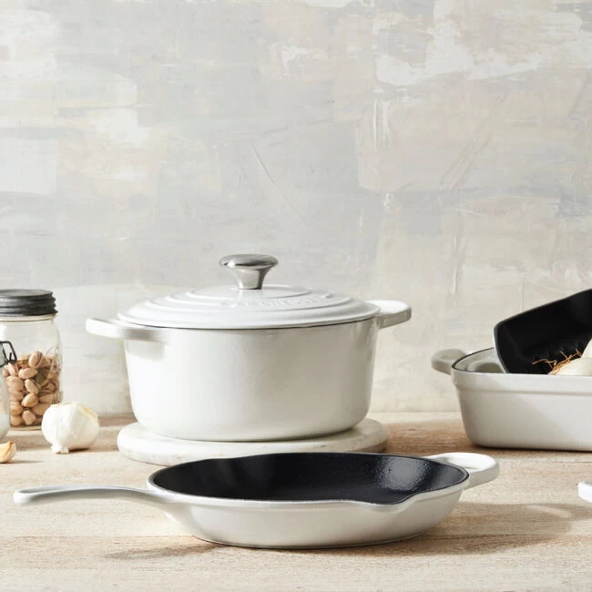 Le Creuset Signature Enameled Cast Iron 7-Piece Cookware Set - Image 4