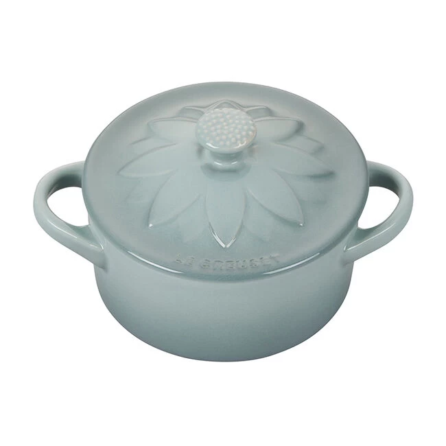 Le Creuset Mini Cocotte With Flower Lid - Image 7