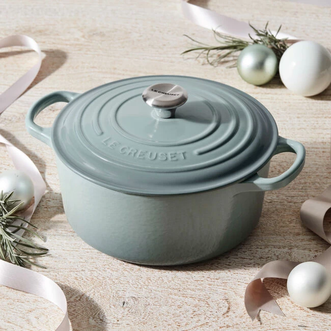 Le Creuset Round Dutch Oven