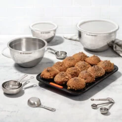 Le Creuset 13-Piece Baking Accessories Set