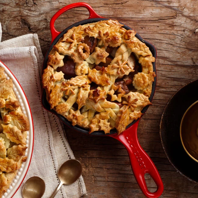 Le Creuset Signature Skillet - Image 10