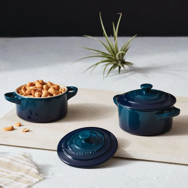 Le Creuset Mini Round Cocotte - Image 8