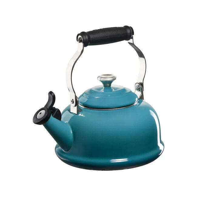 Le Creuset Classic Whistling Kettle - Image 6