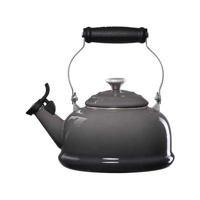 Le Creuset Classic Whistling Kettle - Image 7