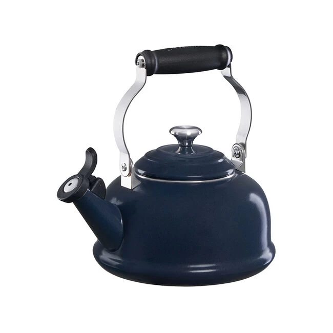 Le Creuset Classic Whistling Kettle - Image 5