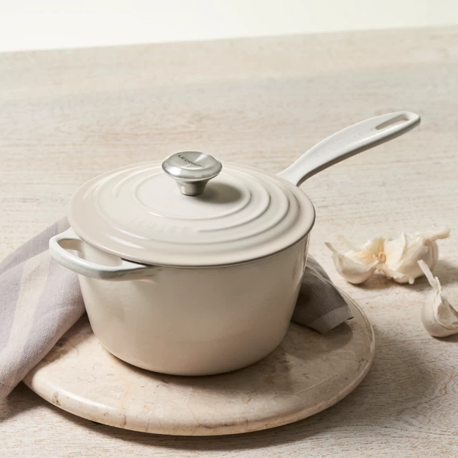 Le Creuset Signature Saucepan - Image 11