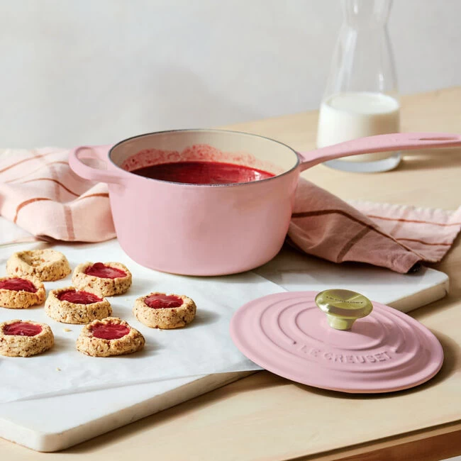 Le Creuset Signature Saucepan - Image 6