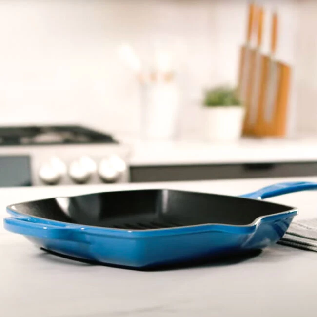 Le Creuset Signature Square Skillet Grill - Image 2