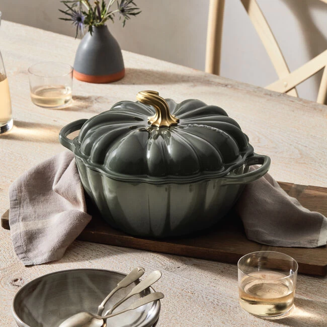 Le Creuset Pumpkin Cocotte - Image 2