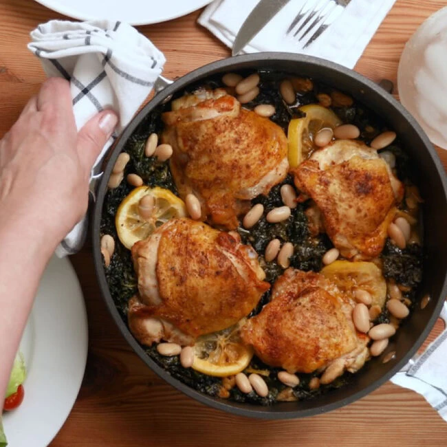 Le Creuset Toughened Nonstick PRO 3-Piece Cookware Set - Image 3